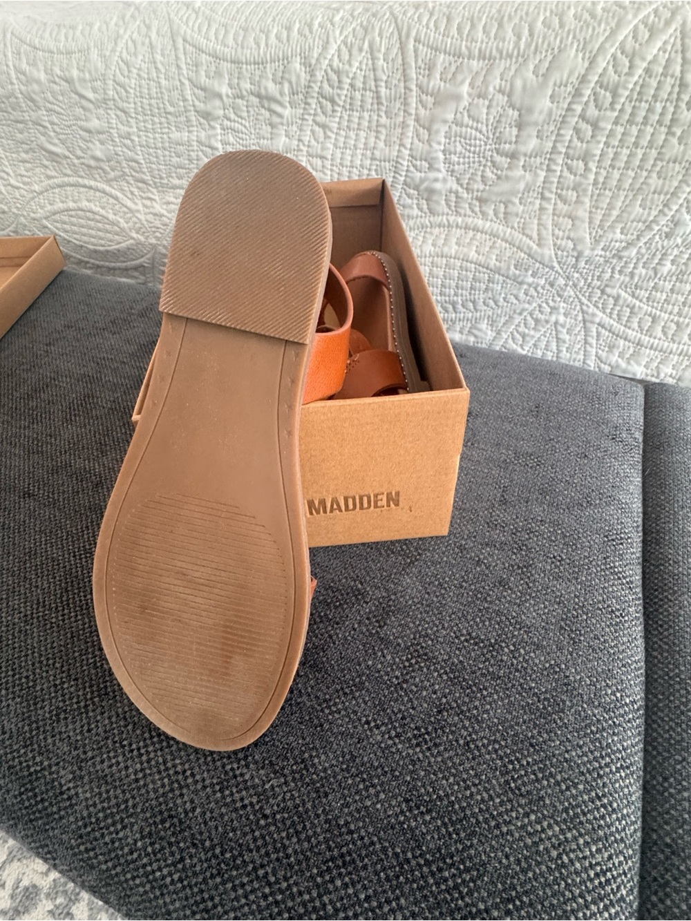 Steve Madden Tan Brown Leather Strap Sandals - Picture 5 of 5
